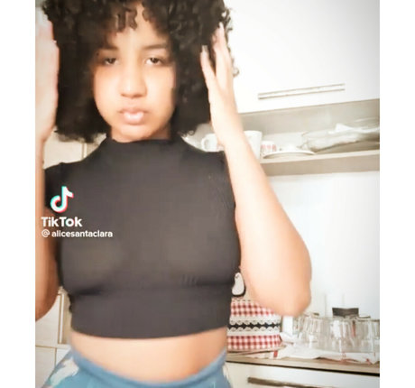 Alice Santa Clara Sextape OnlyFans Nacktbilder