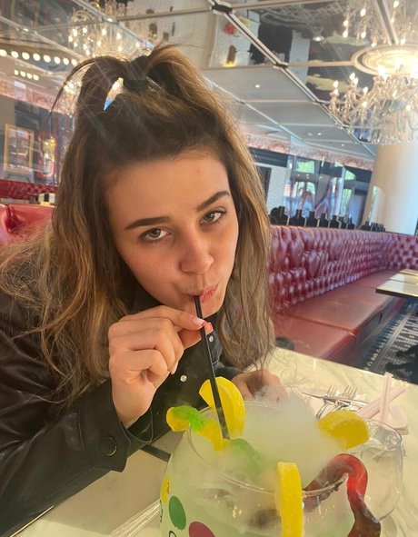 rocketkylie Leaks von OnlyFans