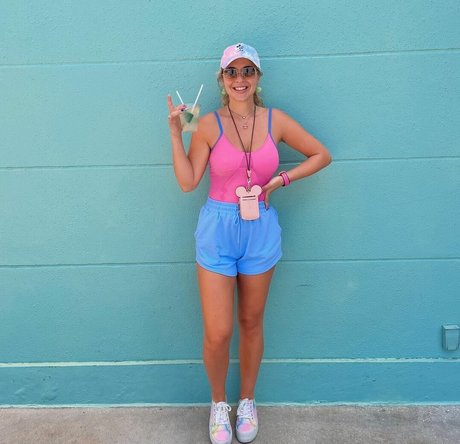 Magicallearningadventure Nacktbilder von OnlyFans