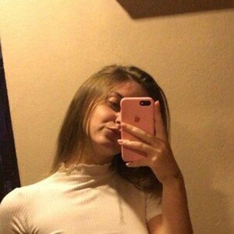 Pellenz OnlyFans Pornografie