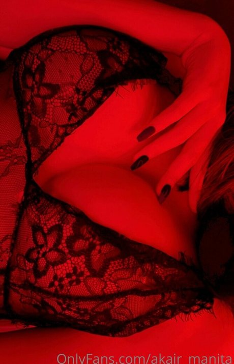 Akair Manita OnlyFans