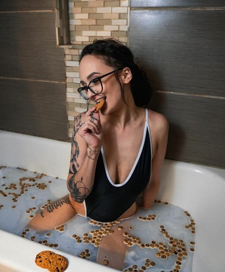 kittymekelsey OnlyFans Model Fotos