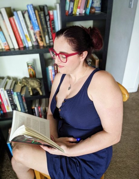 ellawestfree OnlyFans Mega