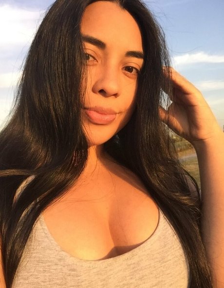 emotionalemon OnlyFans Inhalte