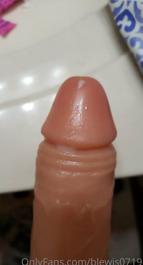 blewis0719 OnlyFans Archiv