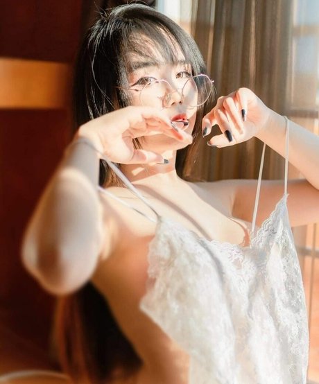 poppy py py OnlyFans-Bild