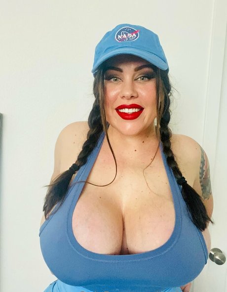 thelolamoon OnlyFans