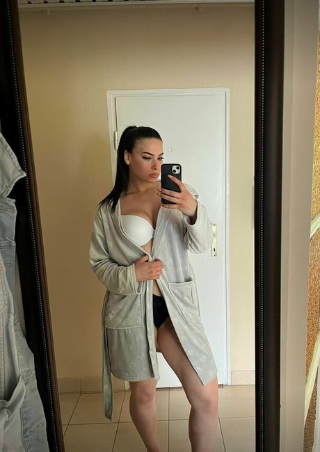 Szevelin Evelin szakali OnlyFans Pornografie