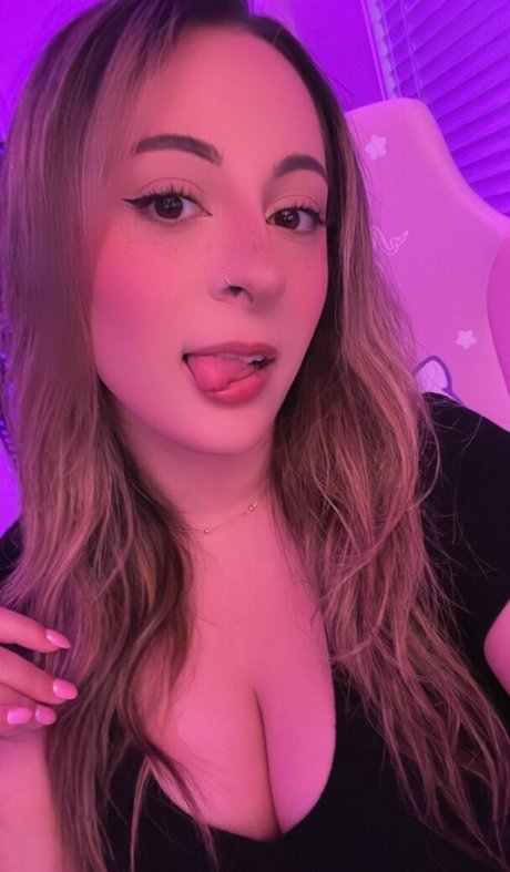 Pinkeeplays Heiße OnlyFans Inhalte