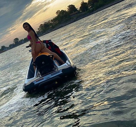 Ashley Bobbio Nacktbilder von OnlyFans geleakt