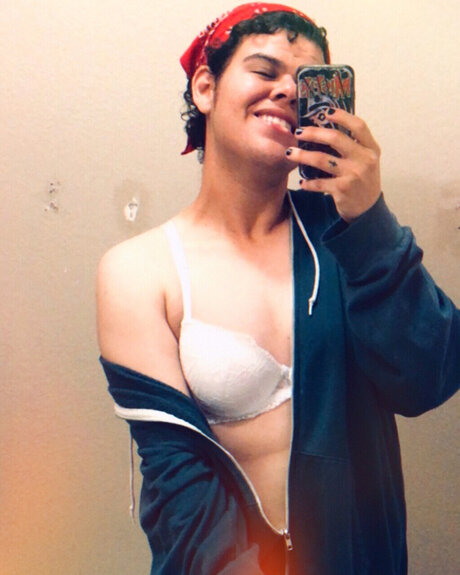 Charly Ska FTM OnlyFans Nacktbilder geleakt