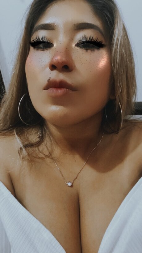 Yanilen Brüste OnlyFans