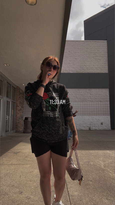 Filipina_ OnlyFans explizite Inhalte