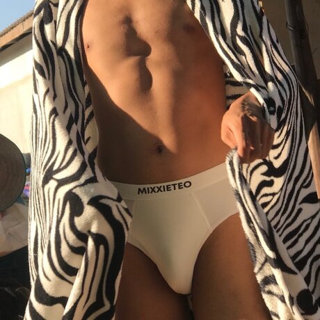 Mixadith 24 Leaks von OnlyFans