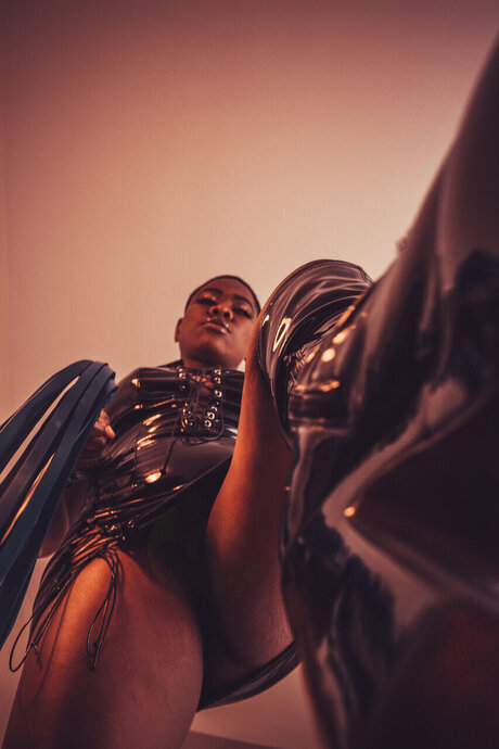 Your Ebony Superior Mistress Liza Bell Sex auf OnlyFans