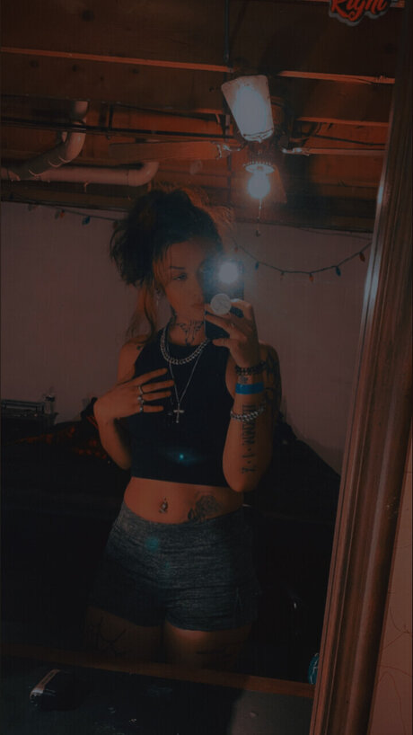 Lowkey Babyy Nackt auf OnlyFans