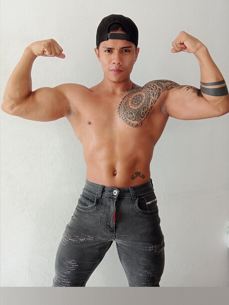 J Musiry OnlyFans-Pornos