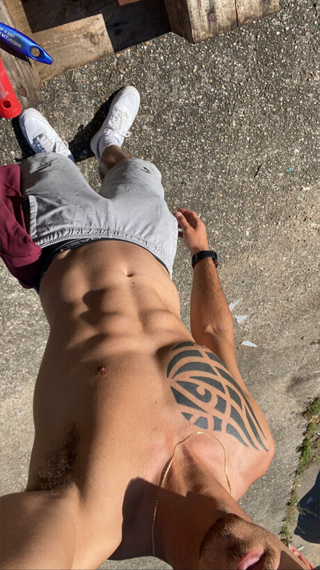 Vida 23 OnlyFans Inhalte