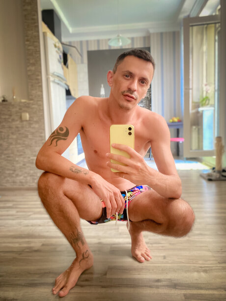 Hairy Tool OnlyFans-Model