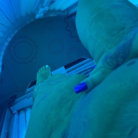 Blue Pressure Titten OnlyFans