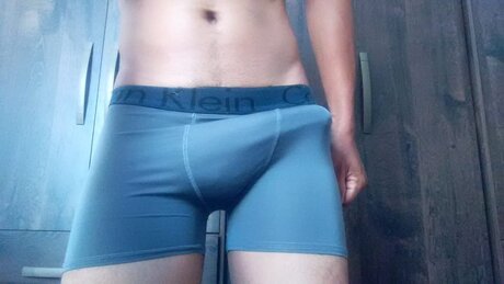 Mad22cm Nackt auf OnlyFans