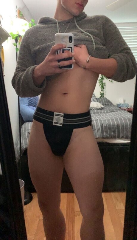 Ashton Adams OnlyFans Nacktbilder geleakt