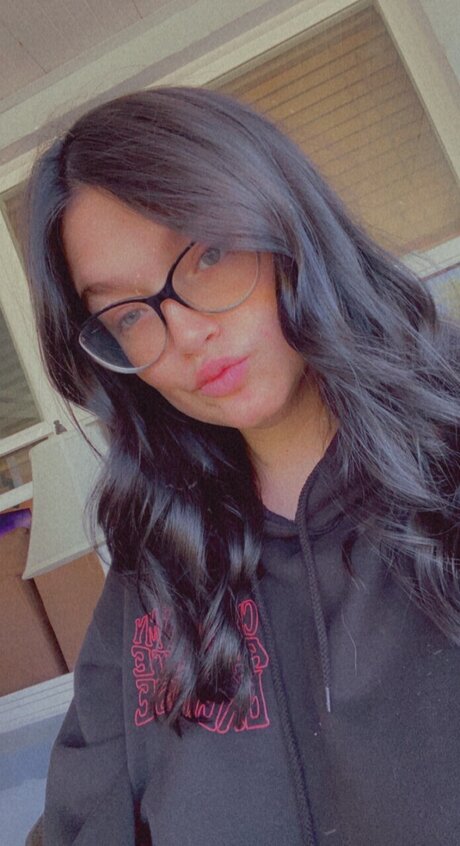 Selfishbrat22 OnlyFans Gratis