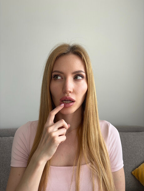 July_ Leak von OnlyFans-Inhalten