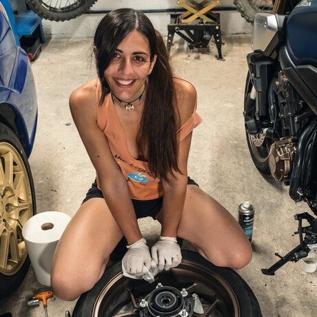 Ride with Anna Leaks von Nacktbildern auf OnlyFans