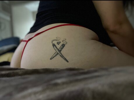 Ganjamomma OnlyFans geleakt.