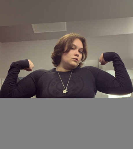 Beefcake Babe_ OnlyFans Nackt