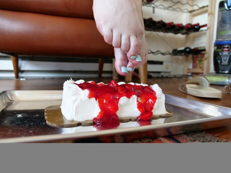 Exploring Eliza Nackt auf OnlyFans