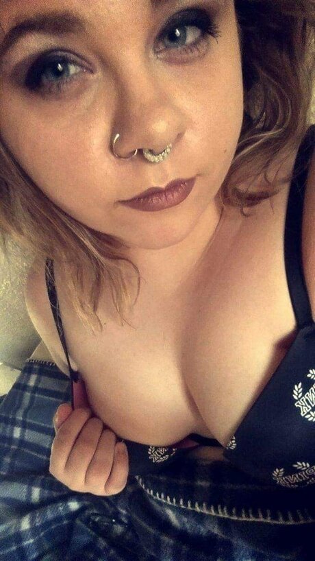 Emaimless OnlyFans-Komplettinhalte