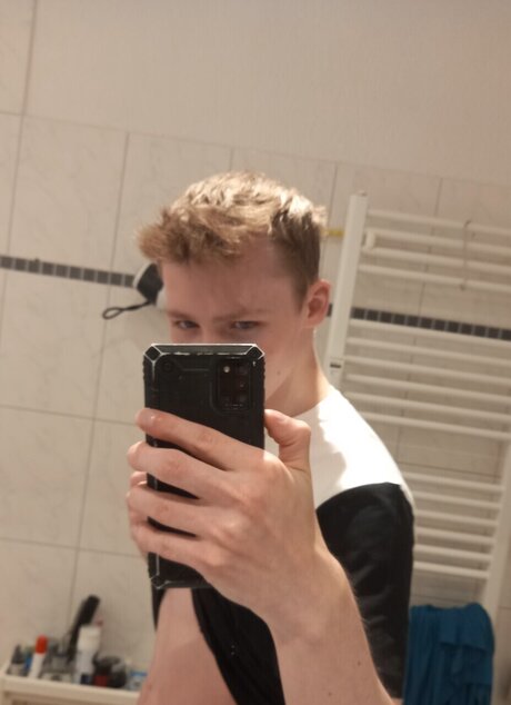 Lars19 OnlyFans Nackt Leak