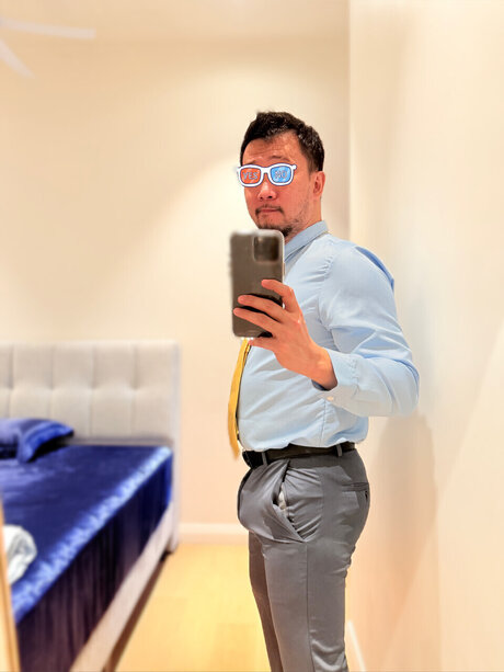 SuitedBulge Uniform Kink OnlyFans-Leaks