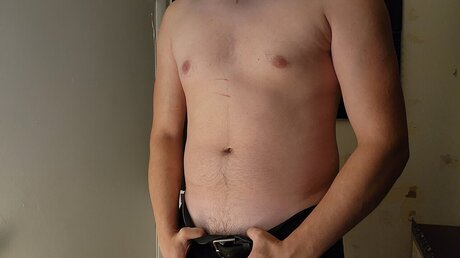 Mr No Name Oben ohne OnlyFans