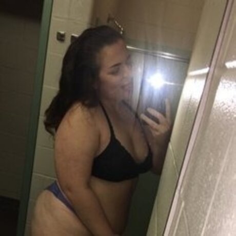 Marie Peach OnlyFans Pornografie