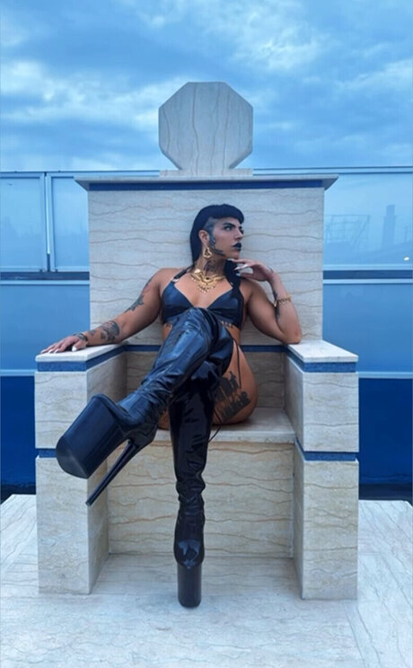 LittleGoth bat x OnlyFans Pornografie gratis