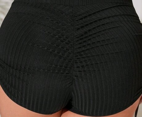 VolleyBallGurl1982 Oben ohne OnlyFans