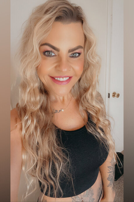 ClassySweetLips OnlyFans Leak