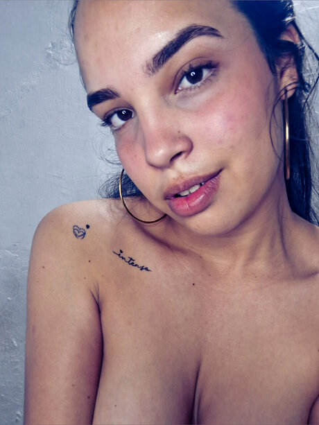 Angellys_ OnlyFans-Leak