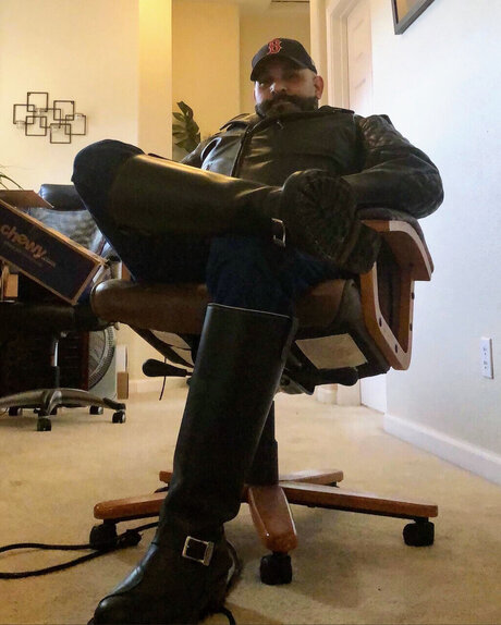 Beastcop OnlyFans kostenlos