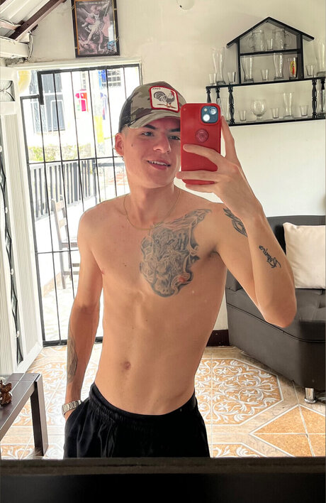 Jonathan G mez OnlyFans explizite Inhalte