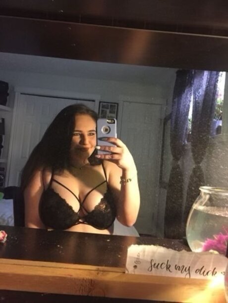 Layla Winter_ Nacktbilder von OnlyFans geleakt