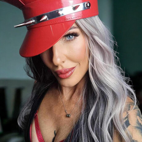 Mezakeen Nur für Fans