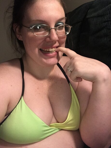 Babymama16 Nacktpornos auf OnlyFans