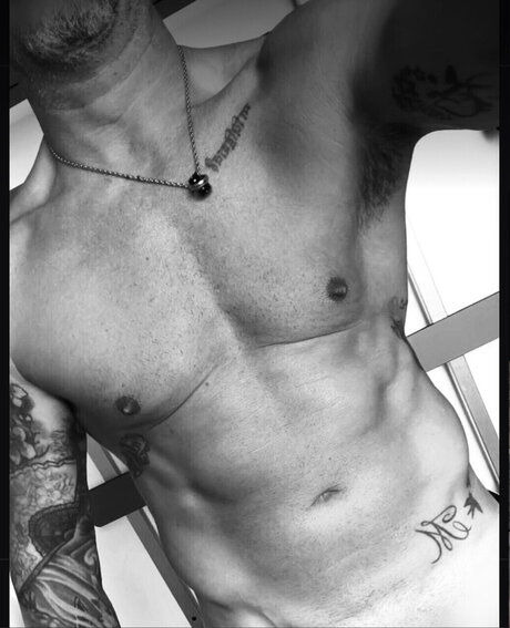 Pinco only_ Nacktbilder von OnlyFans geleakt