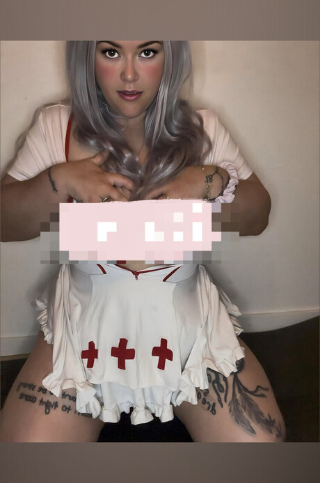 She s a beautiful mess Nacktporno OnlyFans