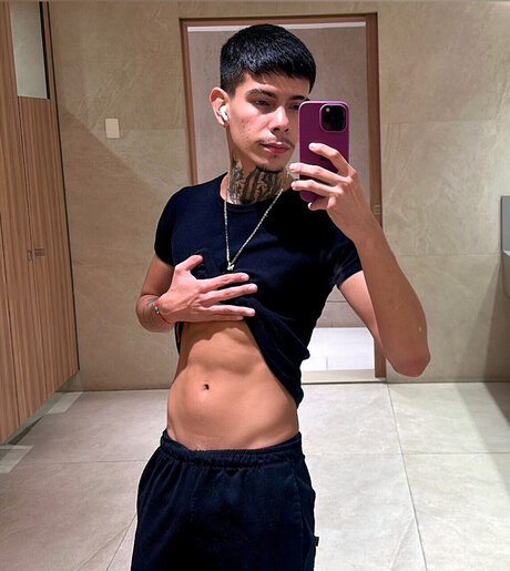 Nobru Kostenloses OnlyFans