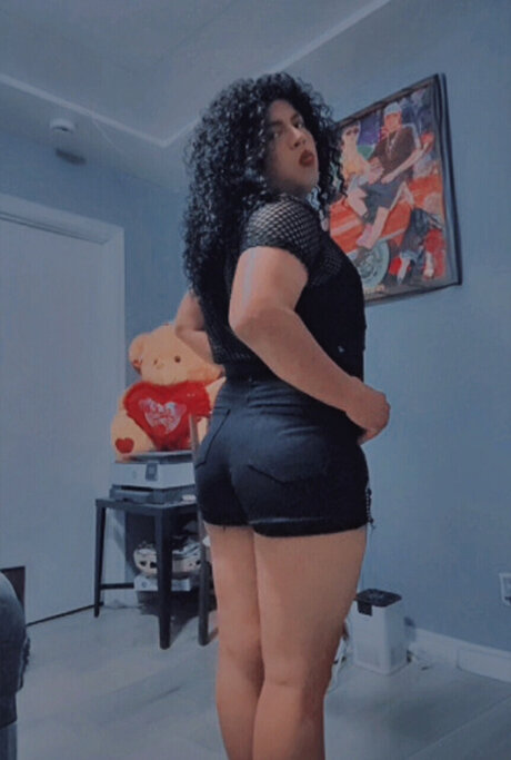 la Bebecita HMU for collabs_ OnlyFans Leak